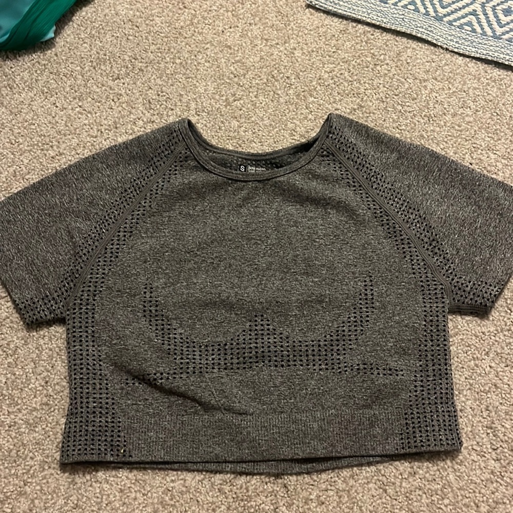 Gymshark Top Dupe Grey - Size Small